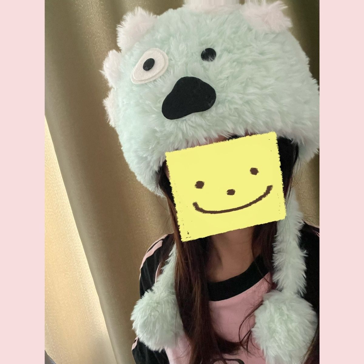 GORRO CON POMPÓN CORTIS