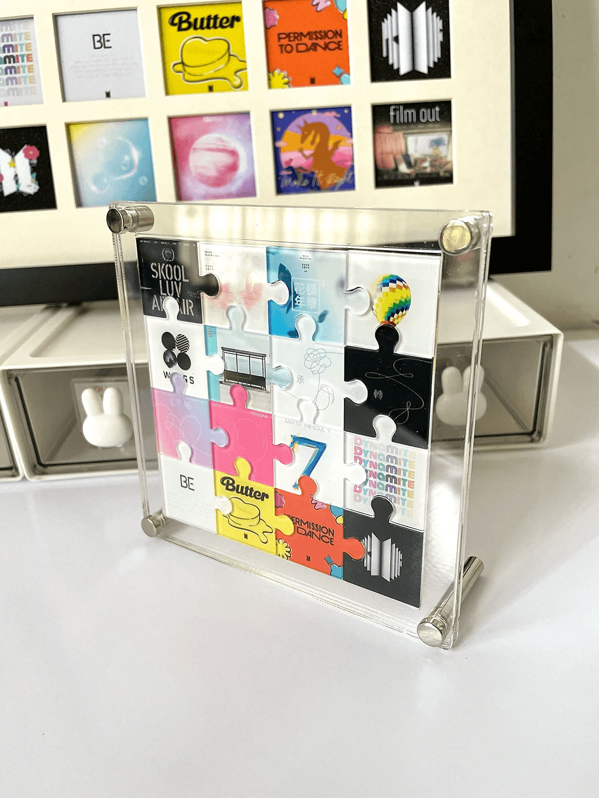BTS ALBUMS PUZZLE THAT TURNS INTO A DECORATIVE FRAME