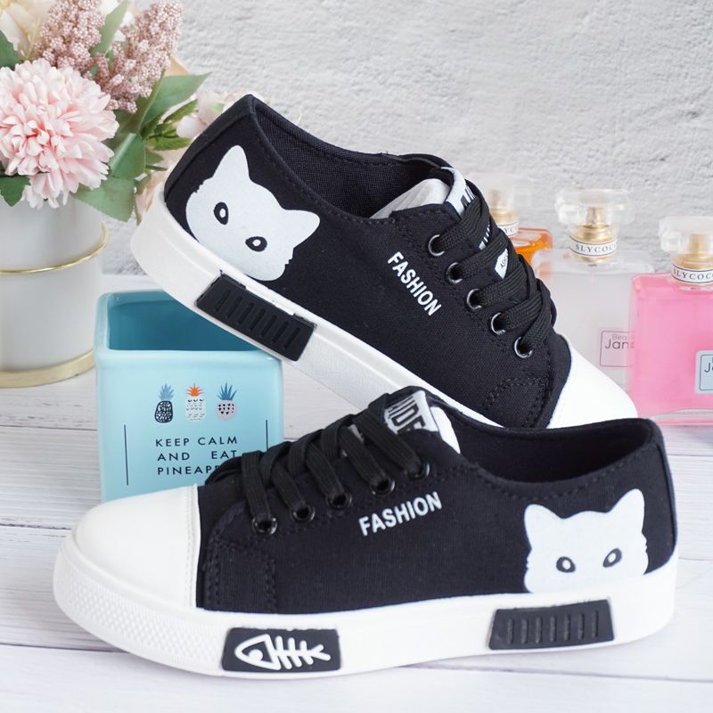 ZAPATILLAS DE MUJER CON GATO LINDO (negro/rosa/blanco)
