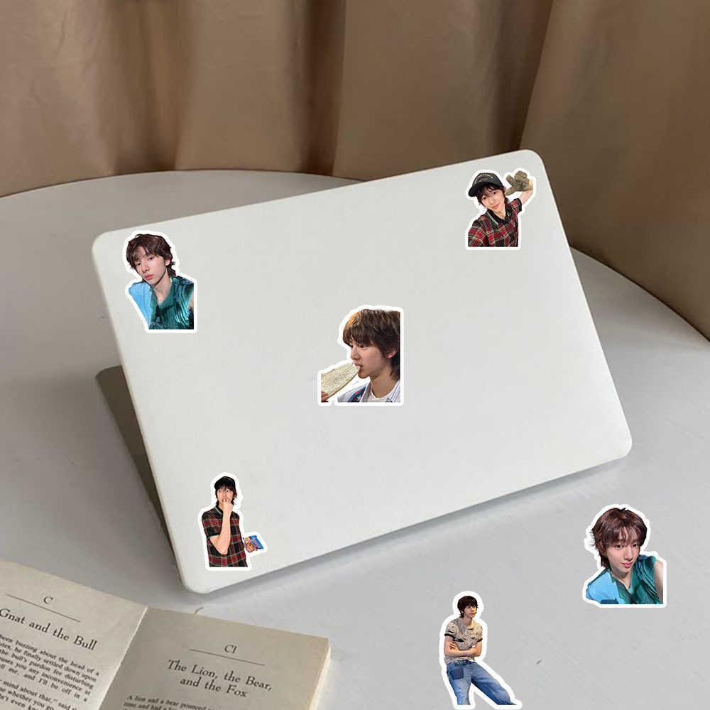 PEGATINAS CORTIS 50 UDS.