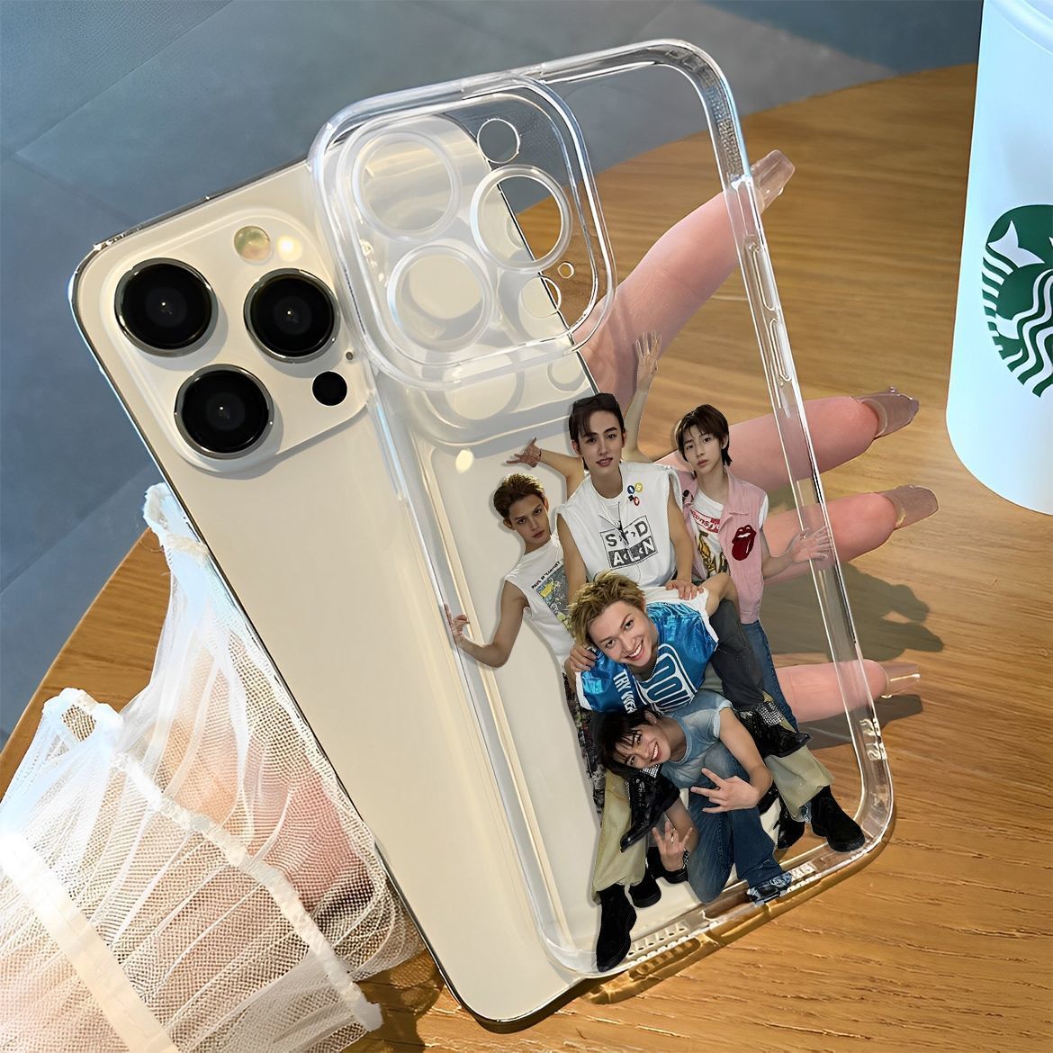 FUNDA PARA IPHONE CORTIS