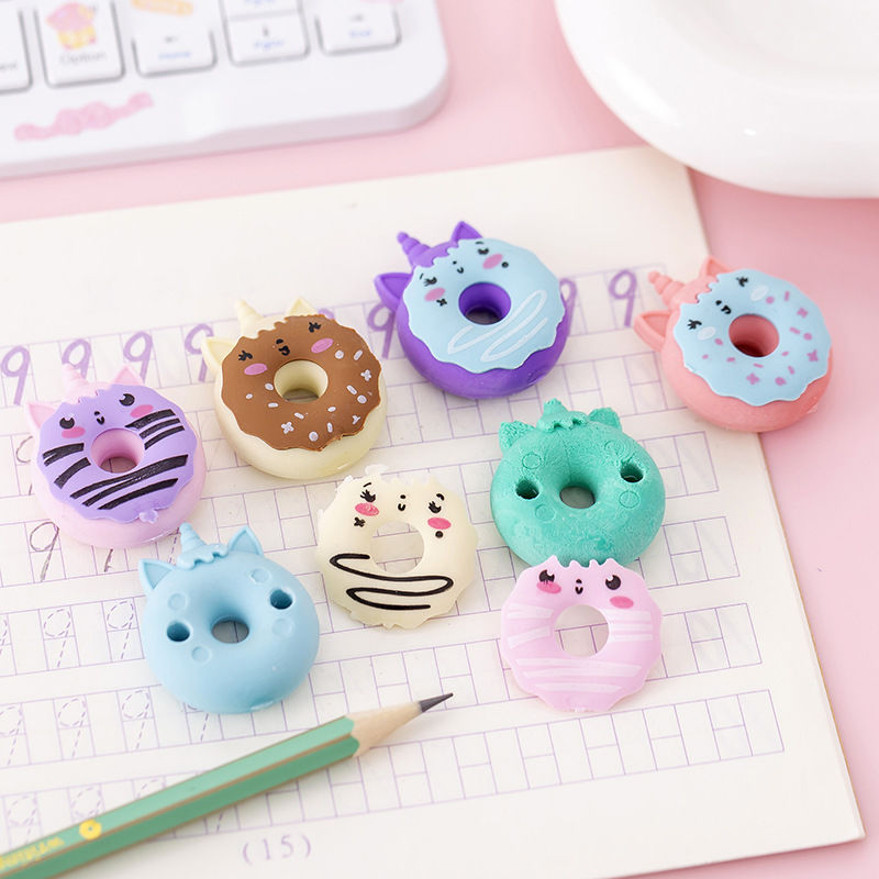 6 ERASER KAWAII SET