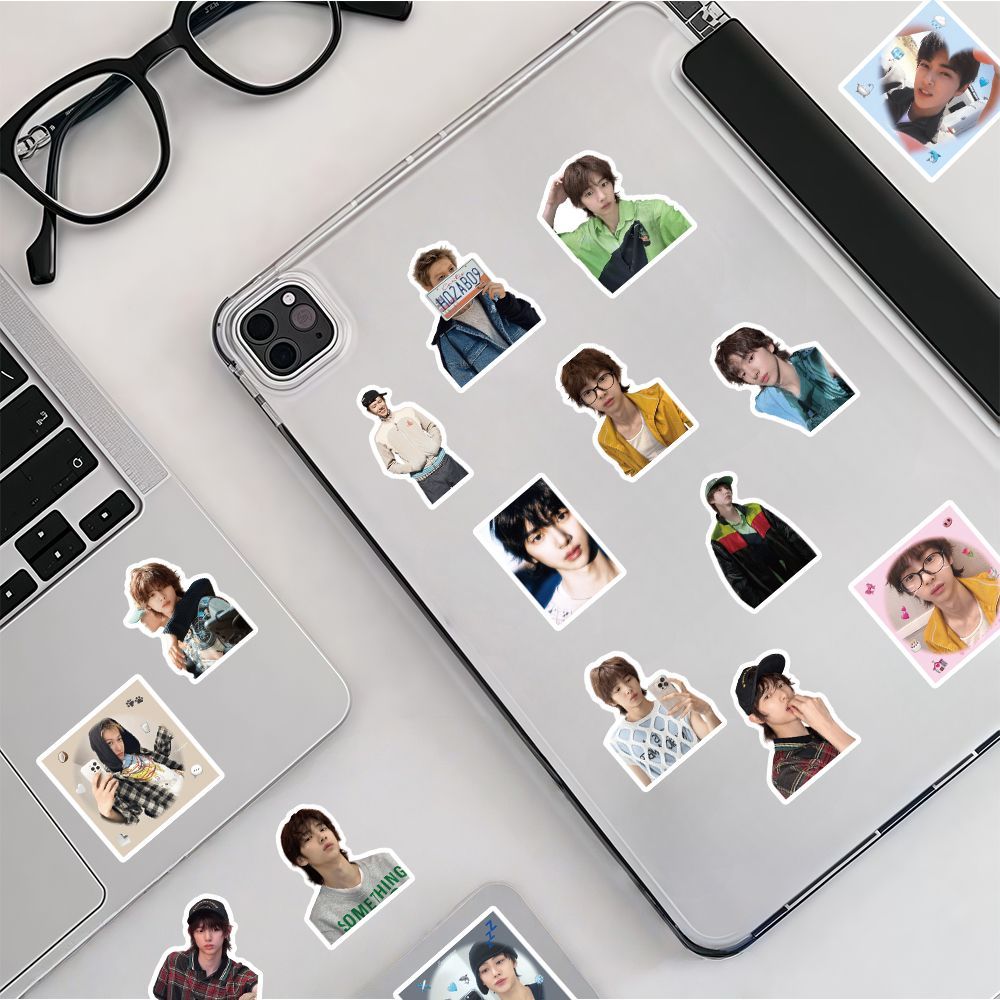 PEGATINAS CORTIS 70 UDS.