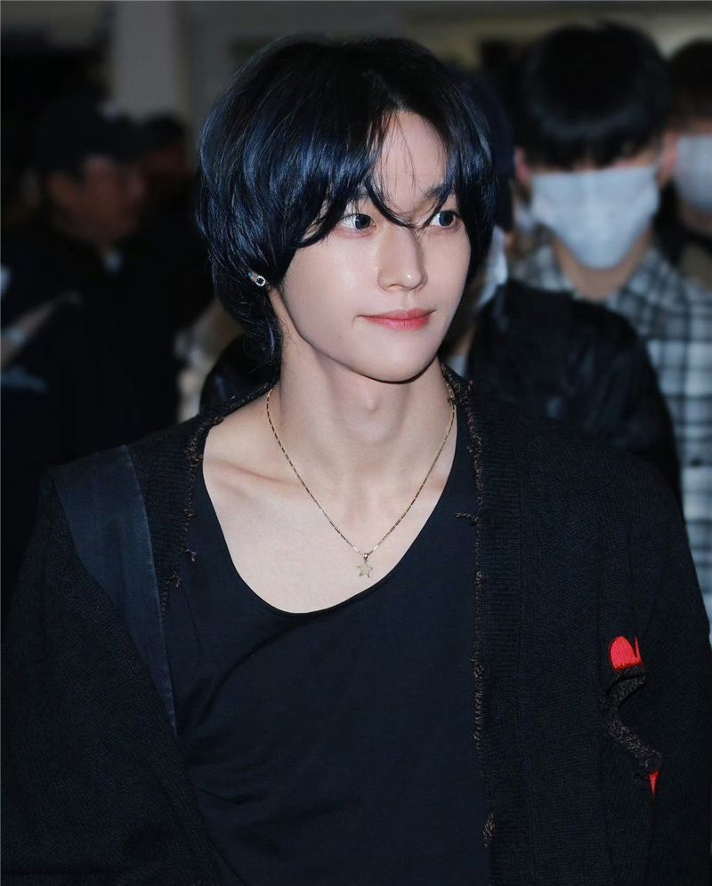 RIIZE NECKLACE STAINLESS STEEL