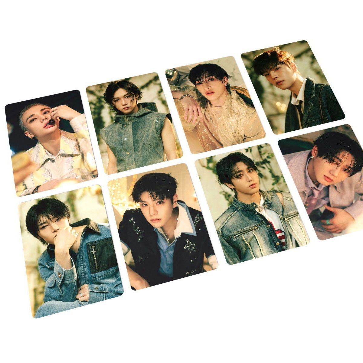 STRAY KIDS MERCH PHOTOCARDS HOLLOW KIT 127 PCS (55 PHOTOCARDS + 72 STICKERS)