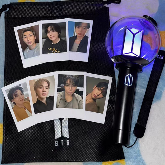 BTS ARMYBOMB - LIGHTSTICK CON FOTOTARJETAS VERSIÓN 4