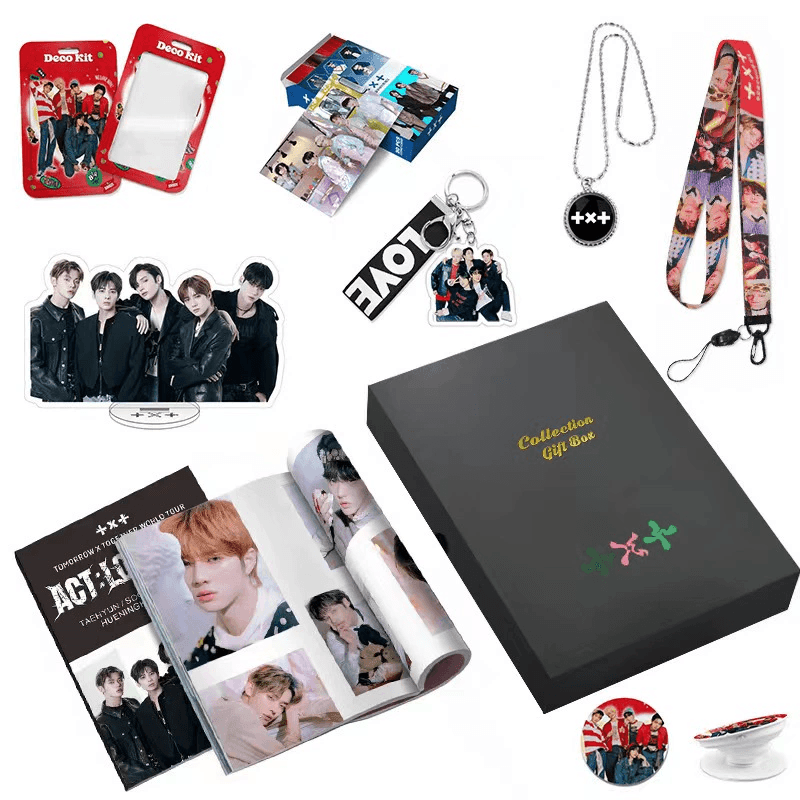 KIT CON FOTOLIBRO, TARJETAS FOTOGRÁFICAS, COLLAR, POP SOCKET Y + ARTÍCULOS (¡VARIOS GRUPOS!✨)
